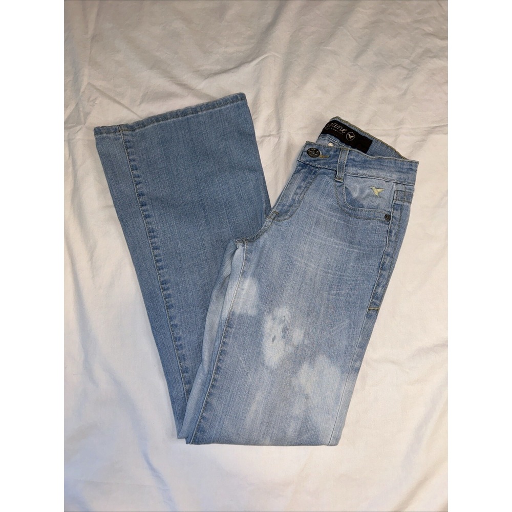 grane jeans Women, Junior Size 1 Light Wash Flare Distressed